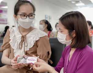 Pregnancy check-up with friends, limit your happiness