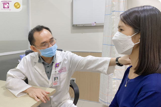 Bác sĩ hợp tác