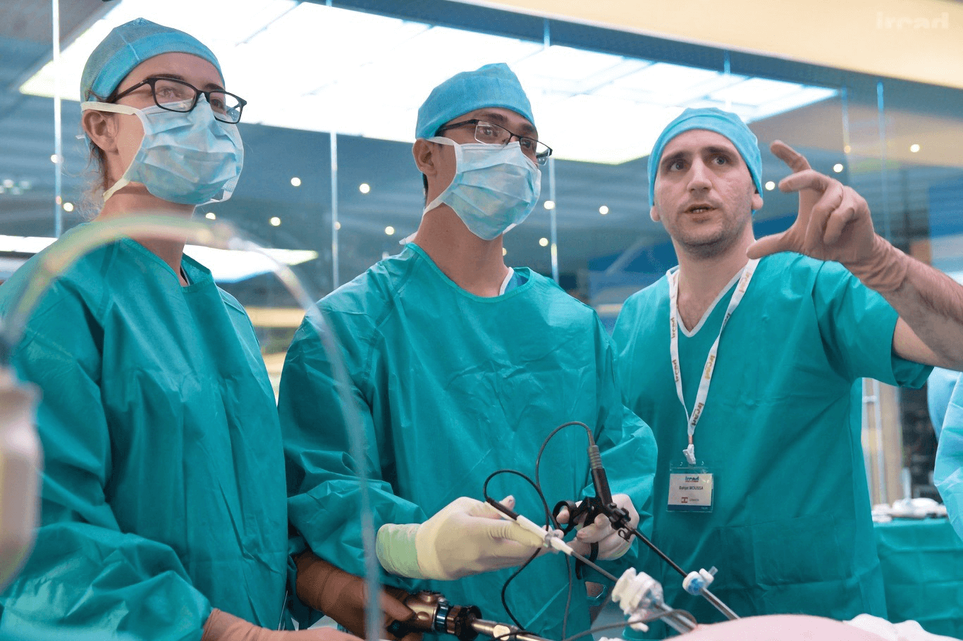 The central sterilization unit is equipped with a barcode instrument management software system to help manage instruments strictly and accurately and ensure traceability of instruments after use according to JCI criteria.