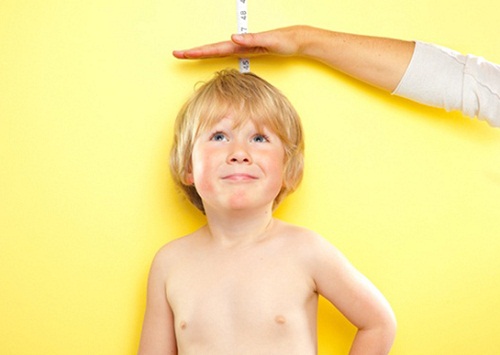 Trẻ chậm tăng trưởng chiều cao