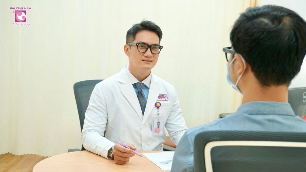 Khám sức khỏe sinh sản nam và những điều bạn cần biết