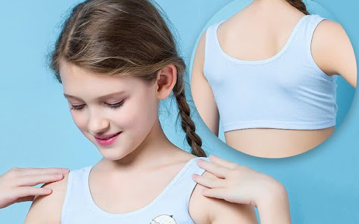 Dậy thì sớm ở bé gái: Điều gì xảy ra và cha mẹ nên làm gì?