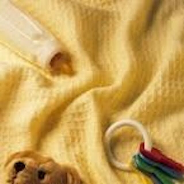 Khi tập cho bé bú bình cha mẹ cần lưu ý những gì?