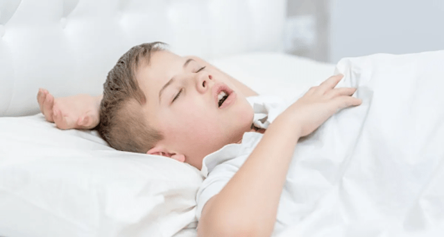 Thở bằng miệng tác động như thế nào đến sự phát triển của răng mặt