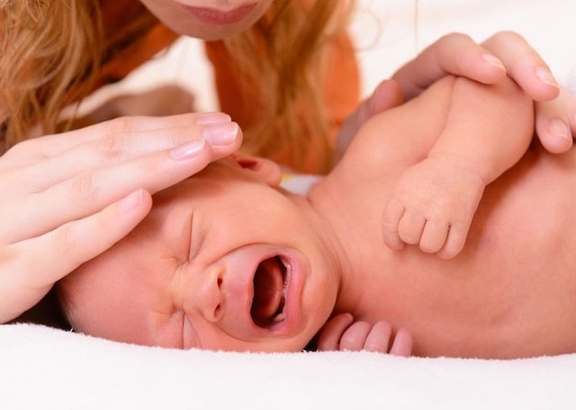 Đau bụng Colic là gì và cách giảm nhẹ sự khó chịu do cơn đau