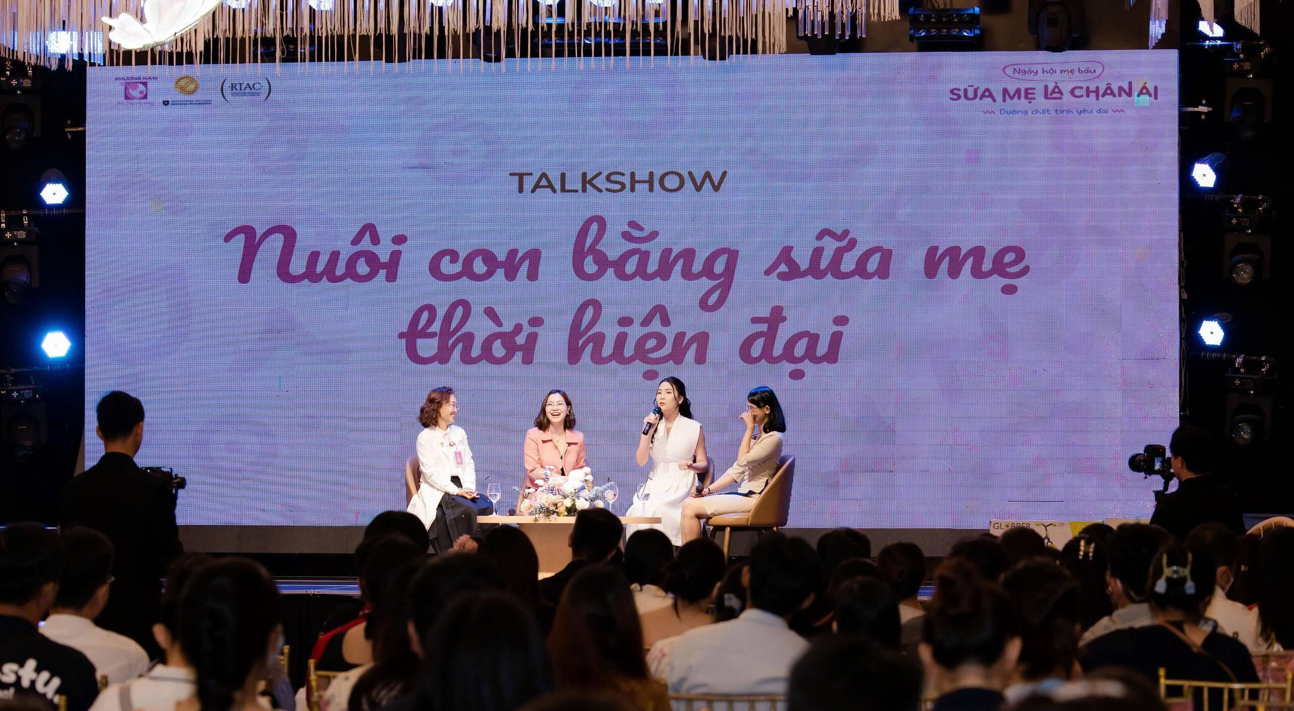 TP.HCM: Hơn 200 mẹ bầu tham gia Ngày hội sữa mẹ của Bệnh viện Phương Nam