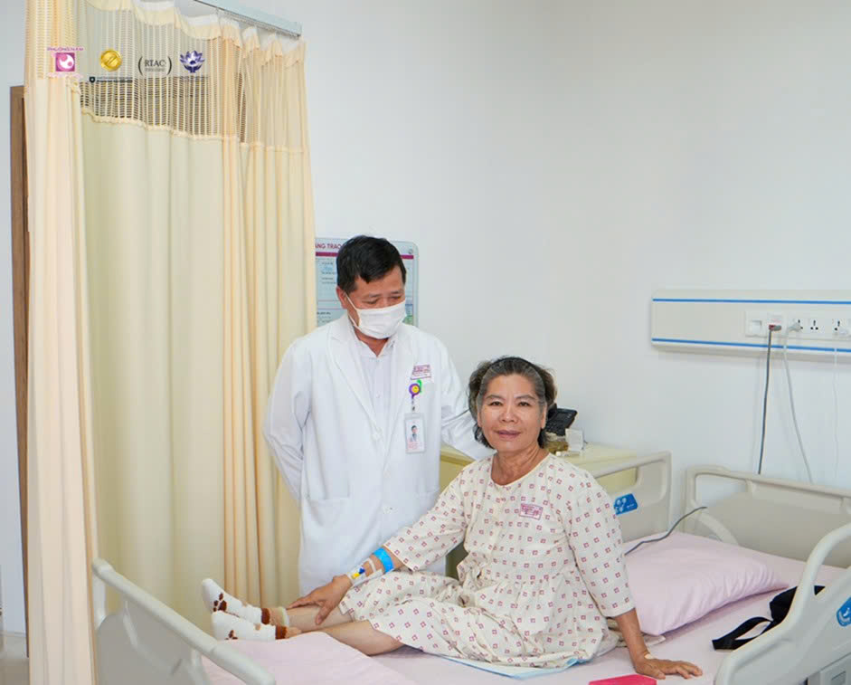 PHẪU THUẬT NỘI SOI TREO TỬ CUNG: BẢO TỒN NHỮNG GIÁ TRỊ PHỤ NỮ