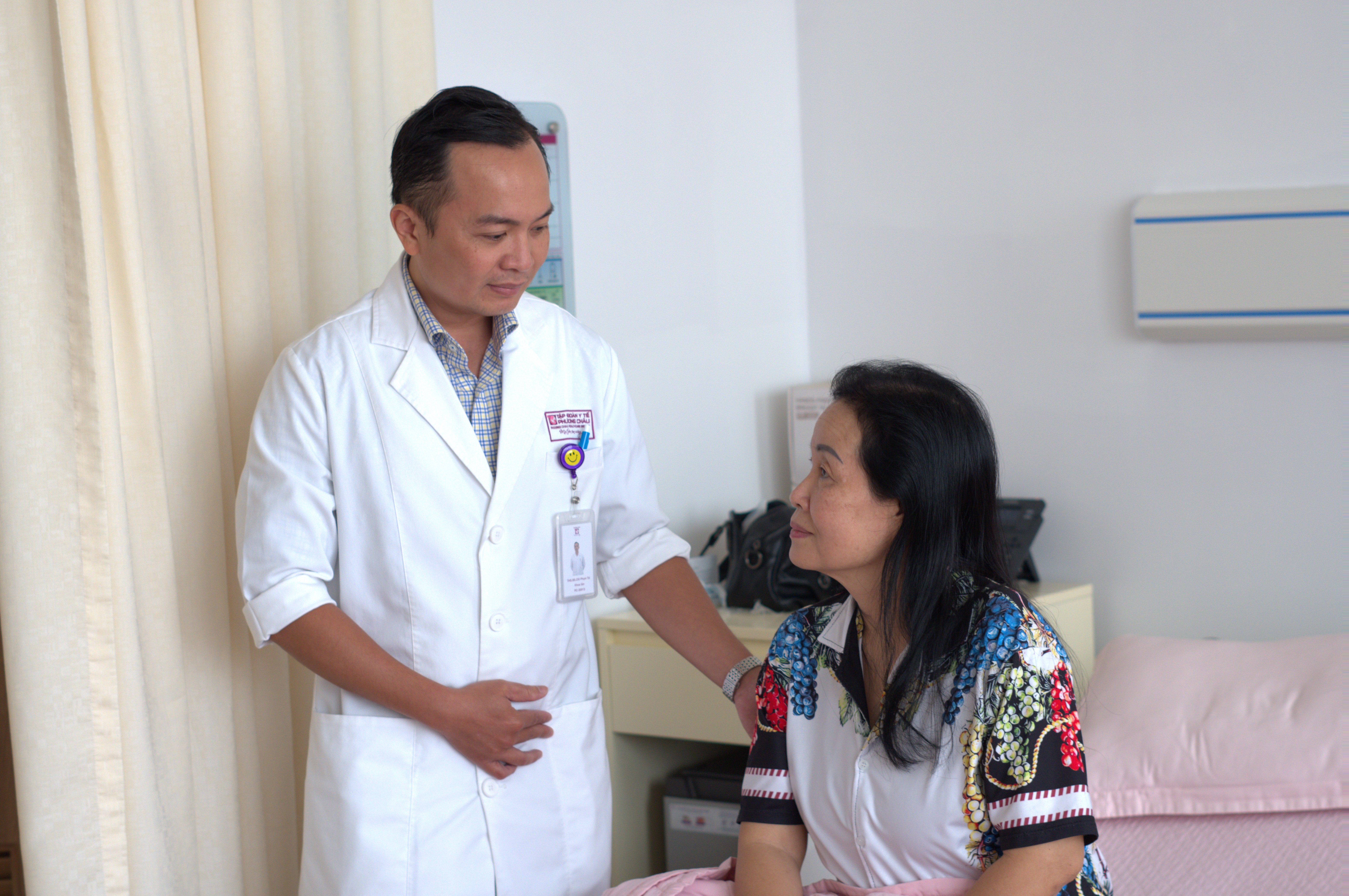 Bệnh Nhân Campuchia Trọn Niềm Tin Vào Bệnh Viện Phương Nam Xử Lý U Vú