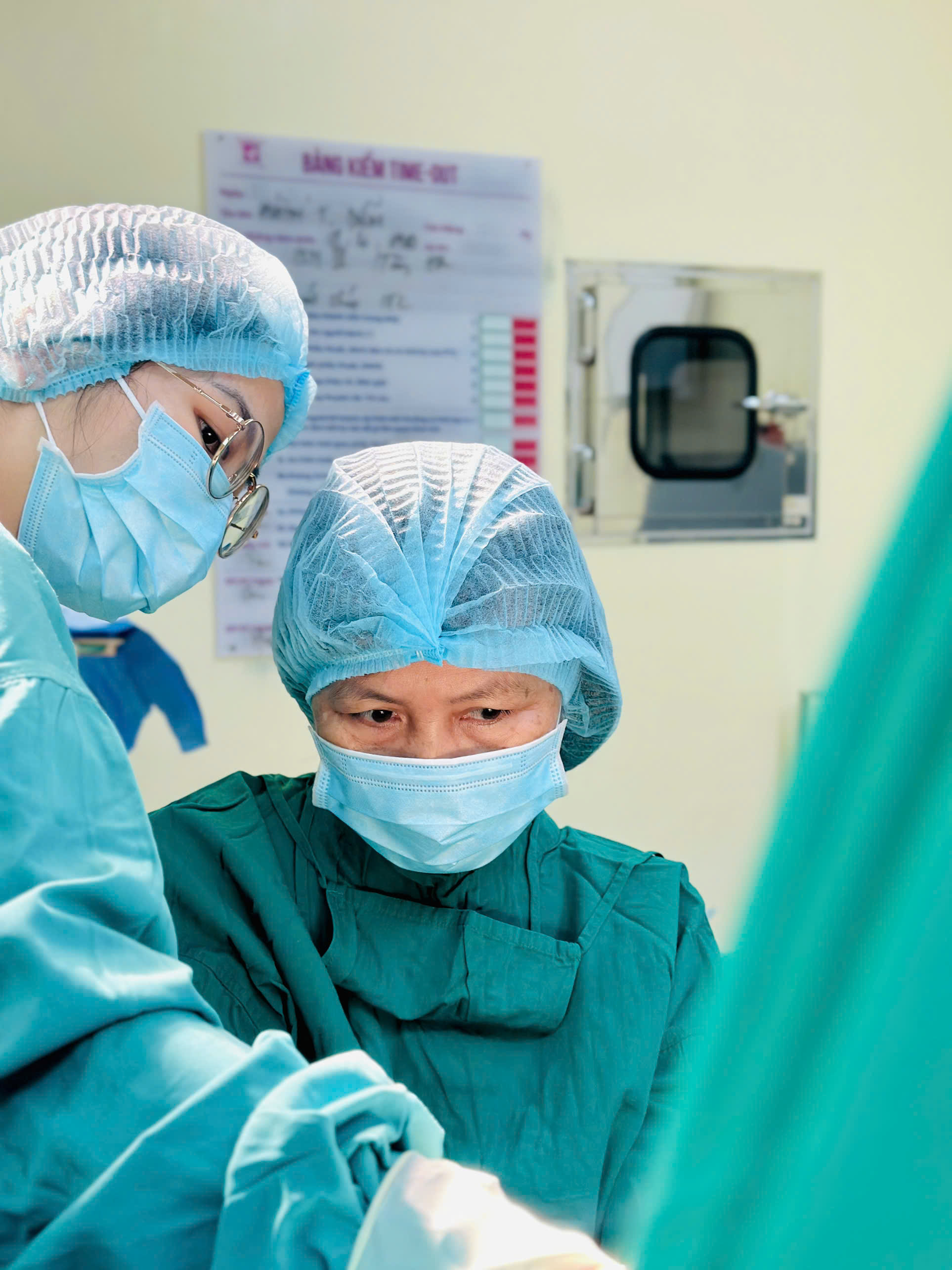 TỔN THƯƠNG NẶNG Ở CỔ TỬ CUNG KHÔNG GÂY TRIỆU CHỨNG ĐƯỢC PHÁT HIỆN SỚM