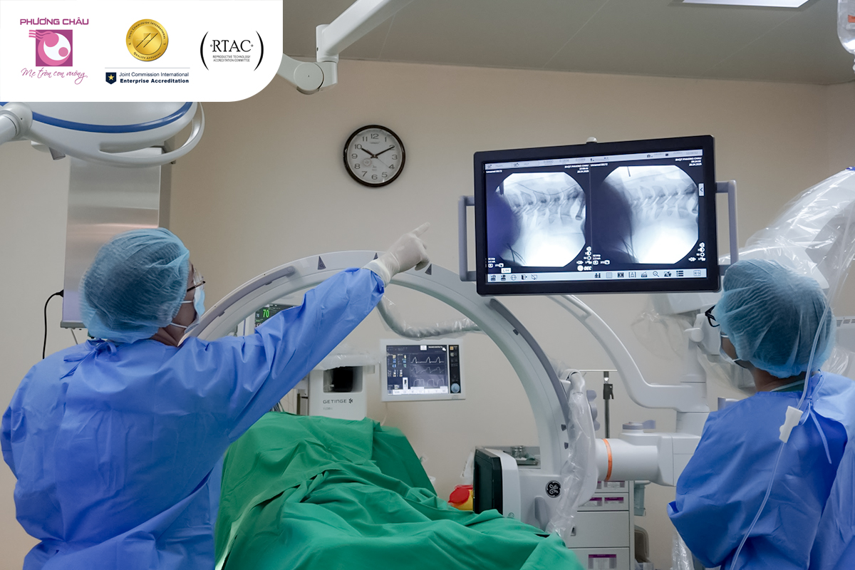 Hệ thống máy C-arm cung cấp hình ảnh trực tiếp trong quá trình phẫu thuật
